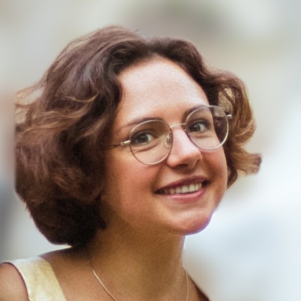 Lola Péladan